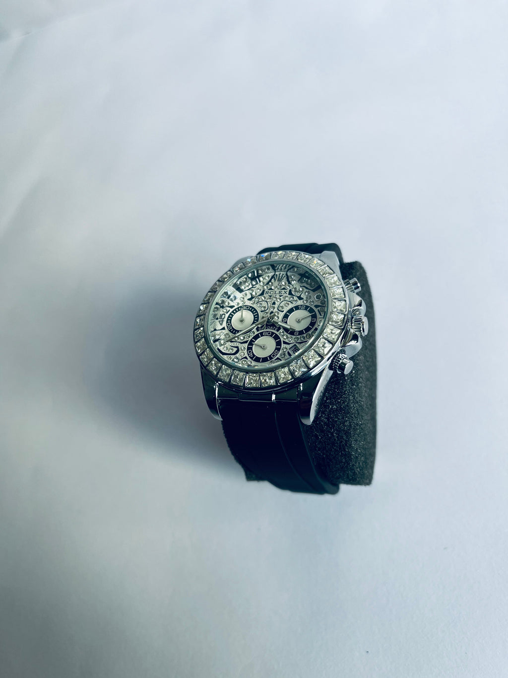SMW Rolex Daytona Diamond Bezel Luxury Chronograph Watch with Black Rubber Strap