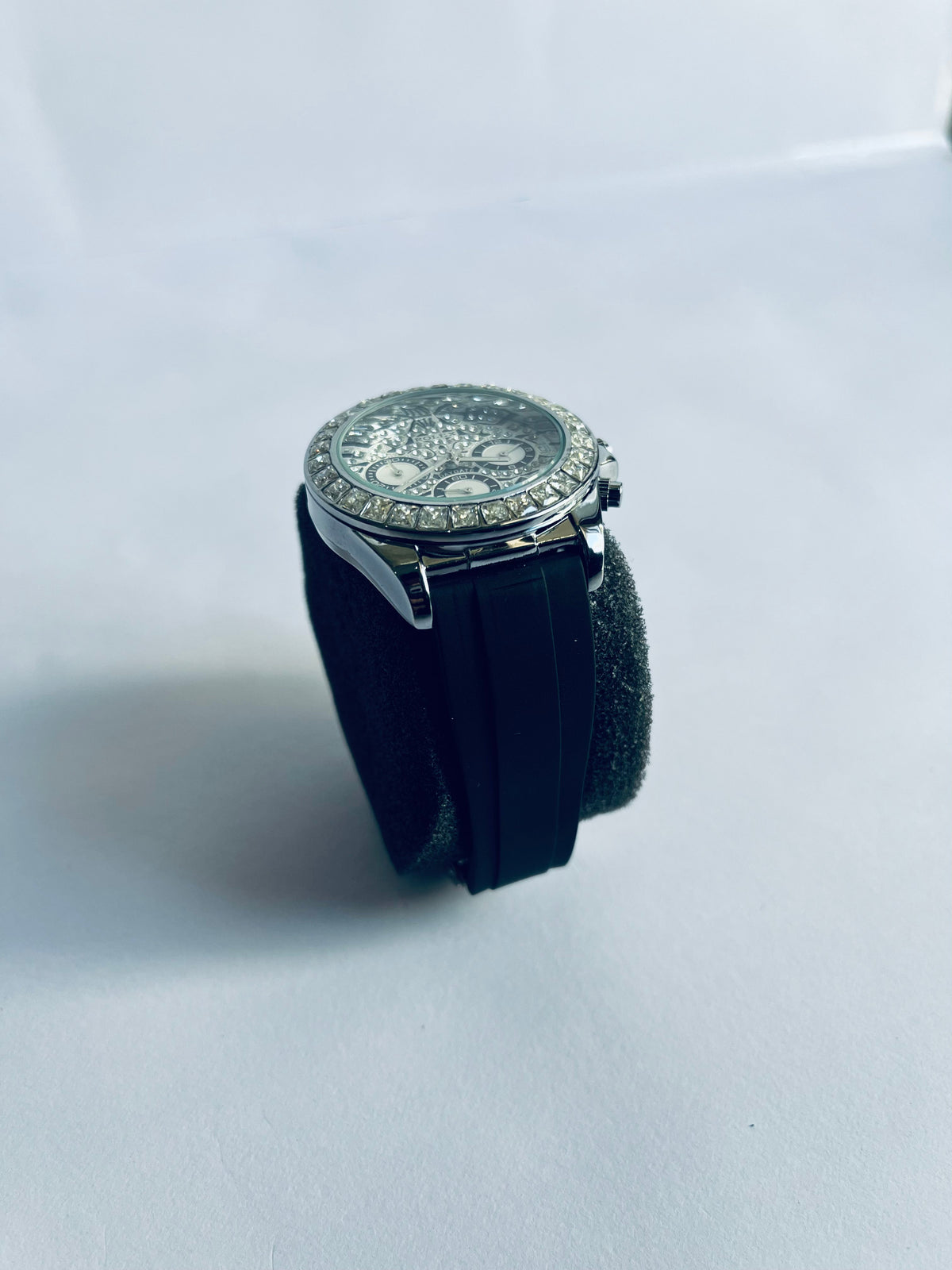 SMW Rolex Daytona Diamond Bezel Luxury Chronograph Watch with Black Rubber Strap