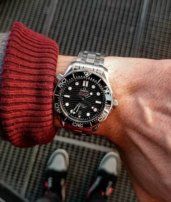 OMEGA SEAMASTER Automatic Premium Watch